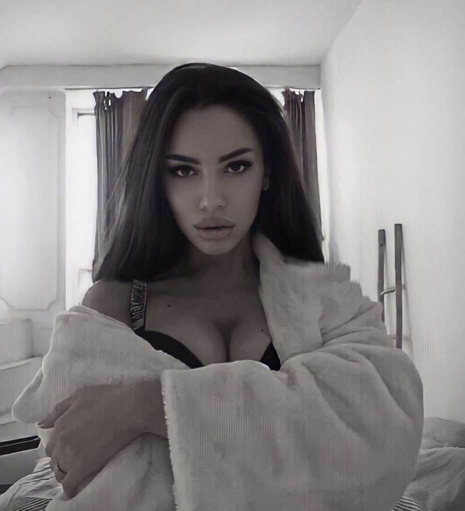 Эскортница Зоя Premium Models