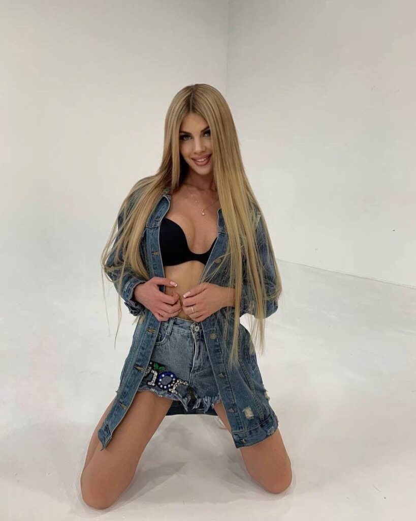 Элитная эскорт-модель Лана Drive Models