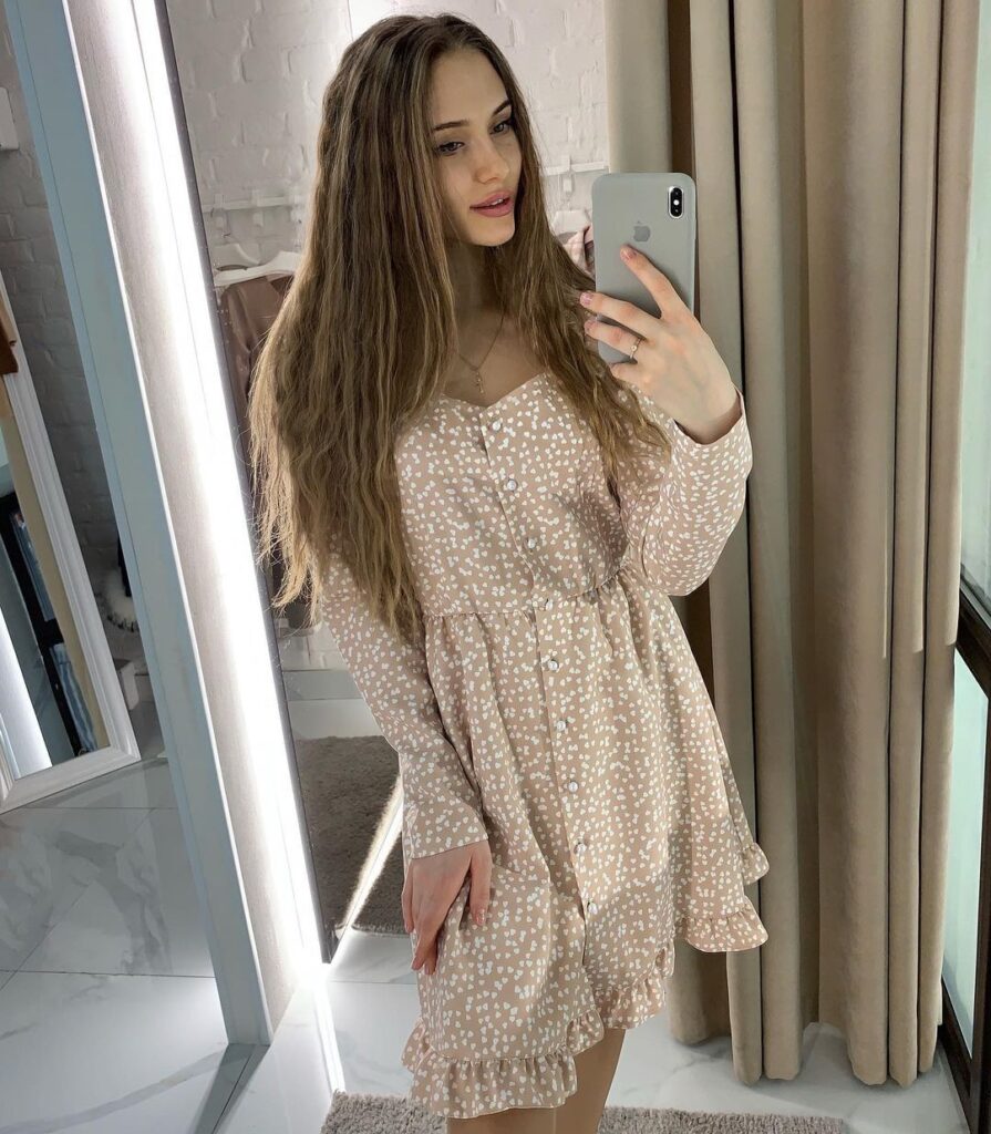 Девушка на час Сара Premium Models