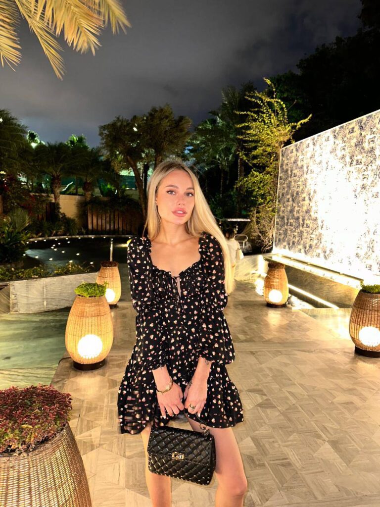 Элитная эскортница Феодора Drive Models