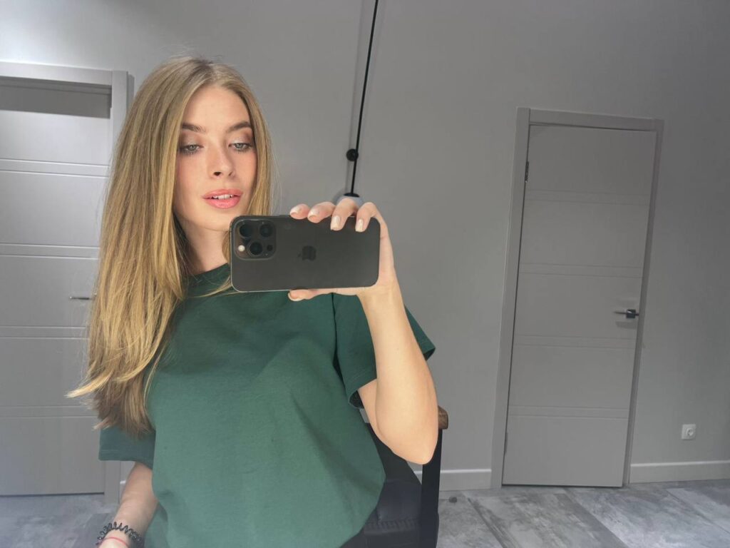 Элитная девушка Ясмин Premium Models