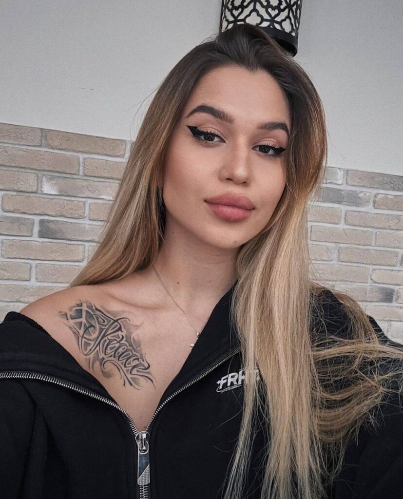 Элитная эскортница Мия Drive Models