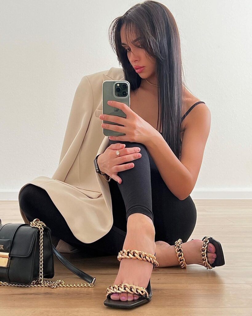 Элитная эскорт-модель Нина Drive Models