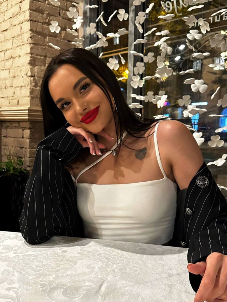 Элитная эскортница Нея Drive Models