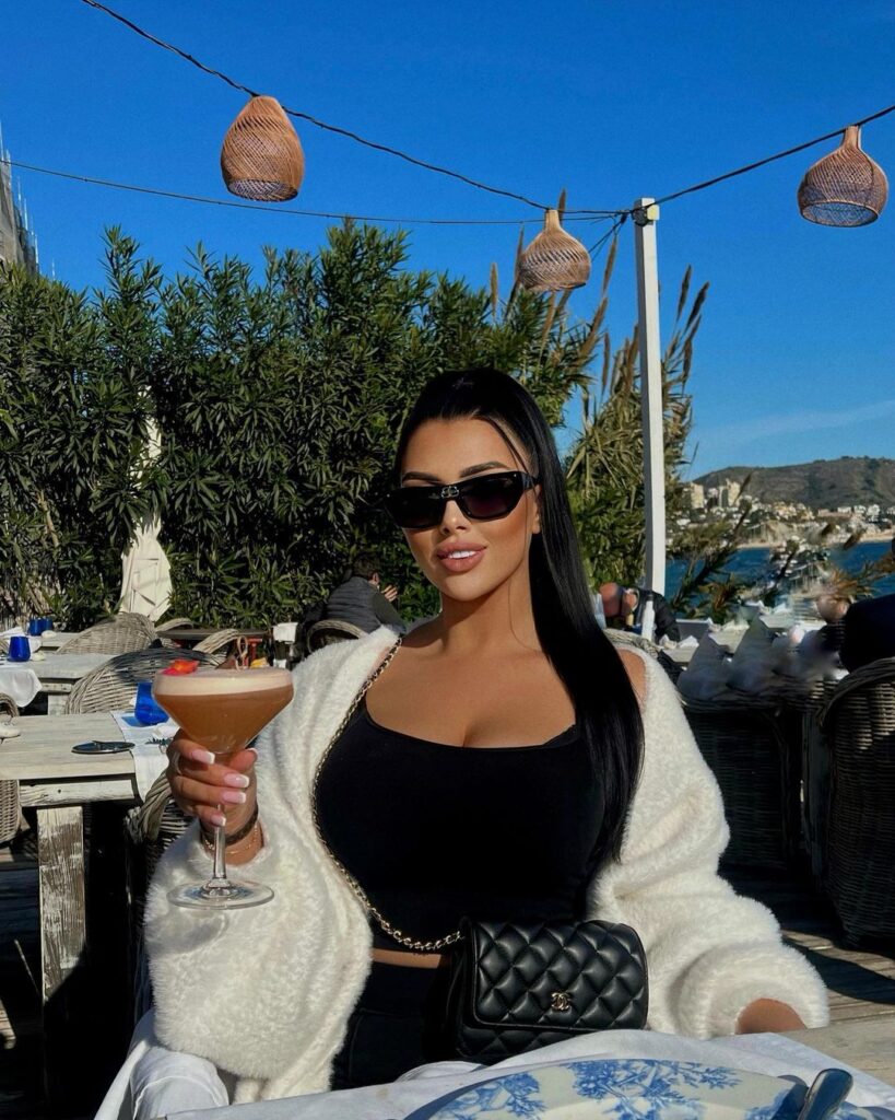 Девушка на час Зарина Premium Models