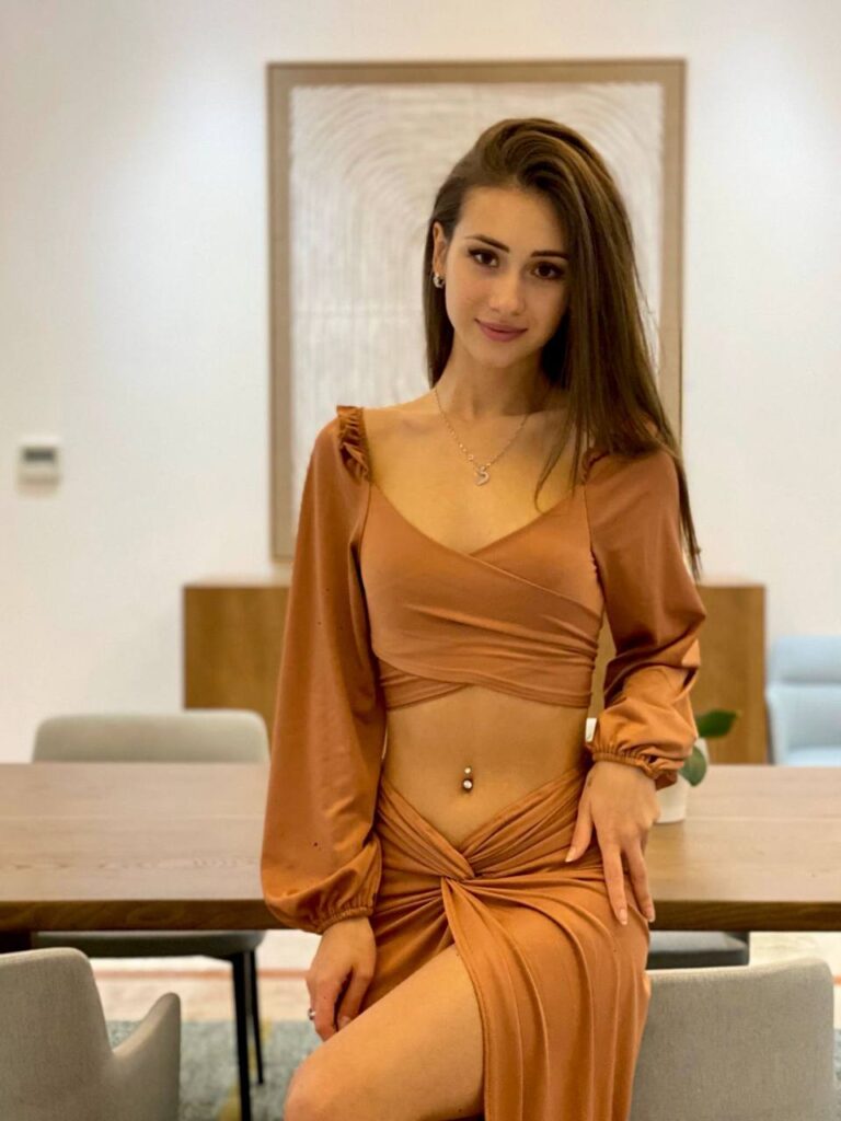 Элитная девушка Софи Premium Models