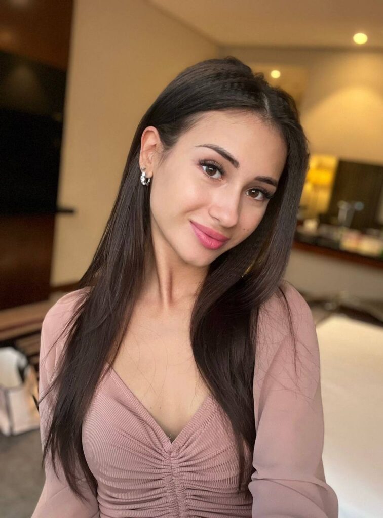 Девушка на час Софи Drive Models